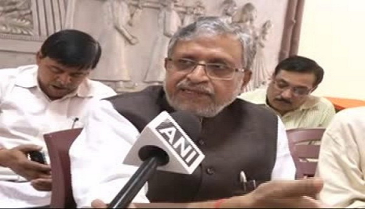 Thanks to JD (U) for exposing Lalu's hotel tender irregularities: Sushil Modi