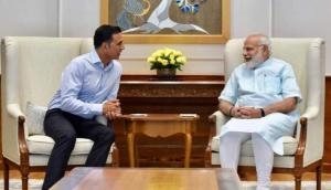 Akshay Kumar chats with PM Modi on his next film