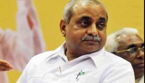 Gujarat: Nitin Patel not miffed, to take charge of ministries today