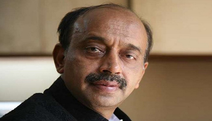 Vijay Goel felicitates Indian cricket eves