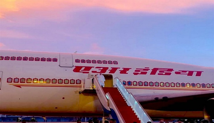PM Modi departs for Delhi from Colombo