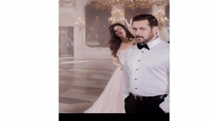 Adorable! Katrina Kaif photobombs 'Tiger' Salman's picture