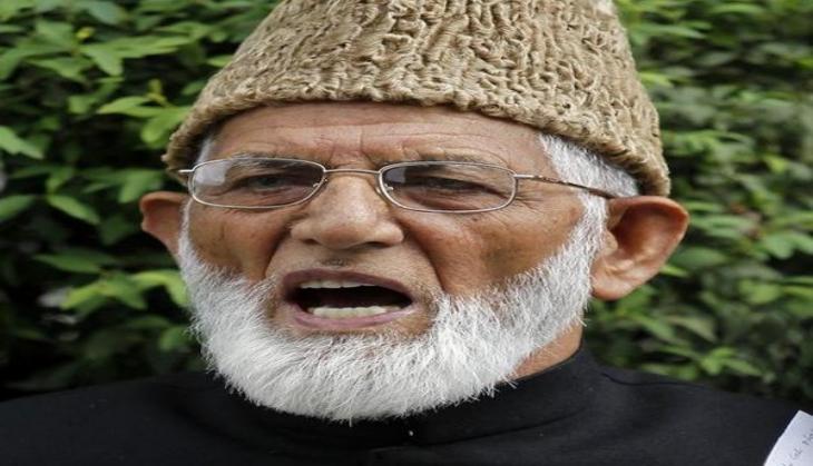 Geelani's lawyer expelled by Jammu bar association
