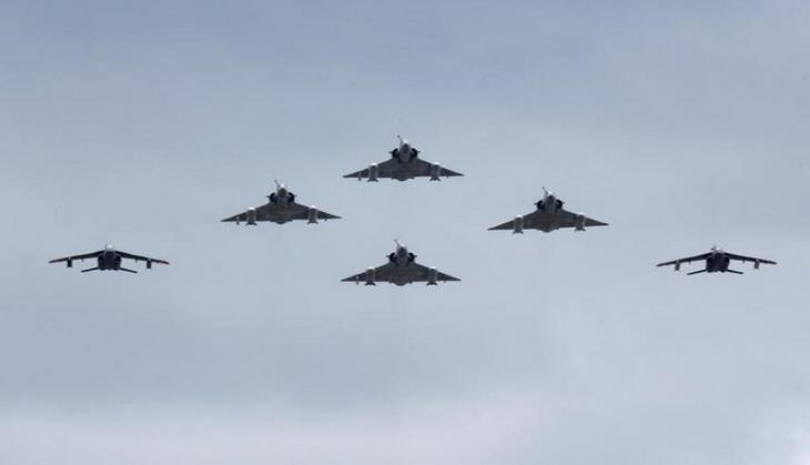Pakistan Mirage jets fly over Siachen Glacier
