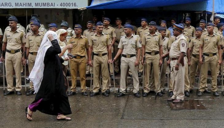 Mumbai Police brings smile on a 7-year-old cancer patient’s face and won the hearts of Twitterati; know the reason behind it