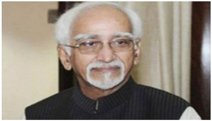 Vice President Ansari bats for responsible Press