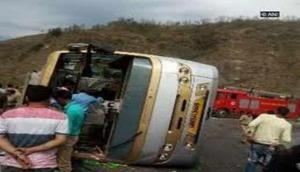 10 dead, 30 injured in a bus accident in Kangra
