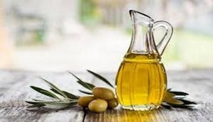 Switching coconut oil to olive oil can be as good as statins for your Heart