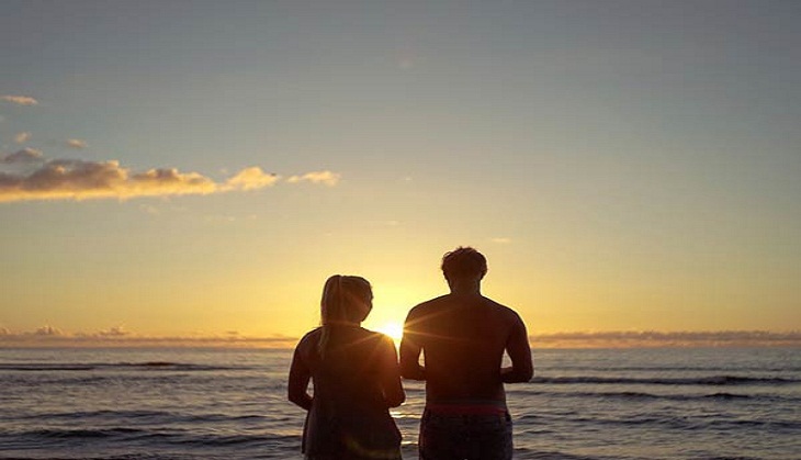 Women feel romantic for partners, who look like their brothers