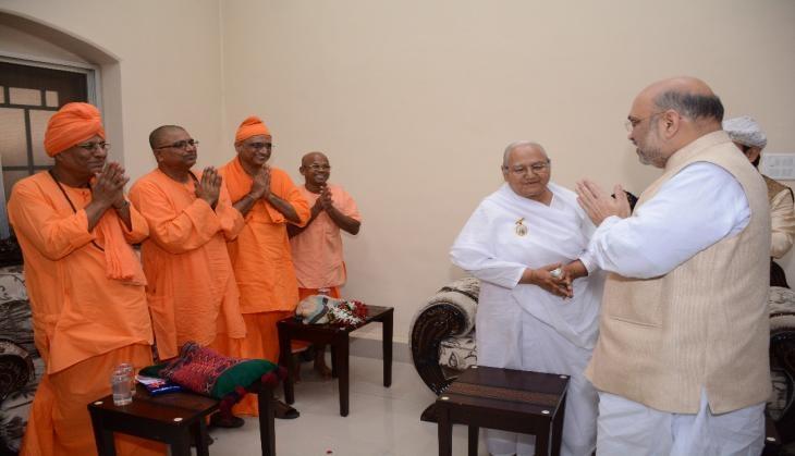 AMIT SHAH RELIGIOUS LEADERS