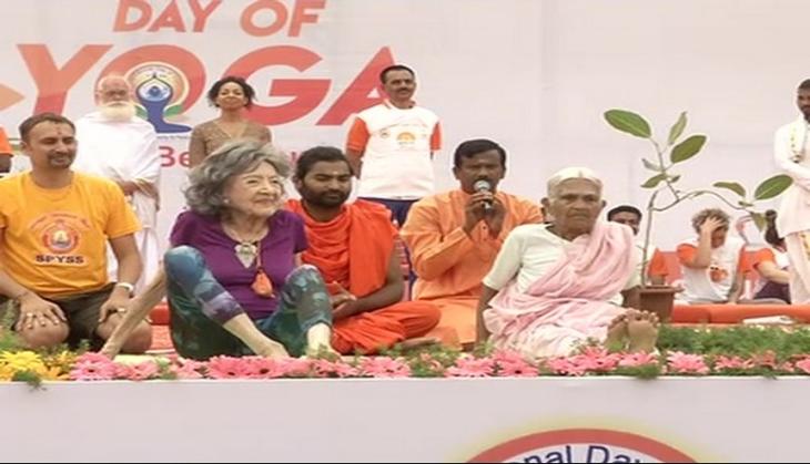 World's oldest Yoga teacher, India's oldest Yoga Guru show how it's done