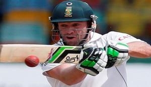 Proteas must convince De Villiers to return to Tests: Pollock