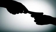 Municipal Commissioner arrested for taking bribe in MP