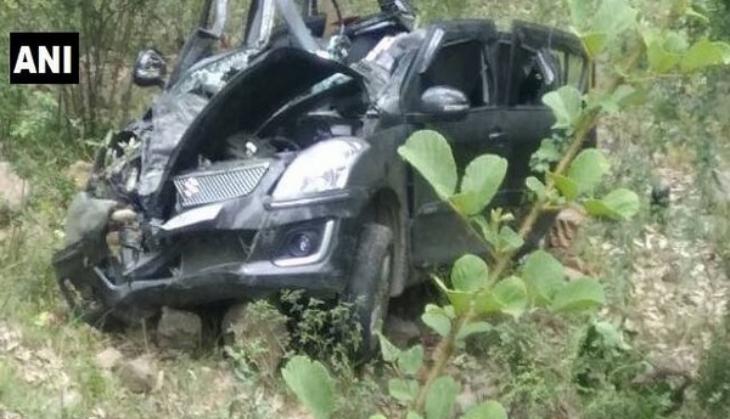 Seven killed, 5 injured after jeep rolls down cliff in Shimla
