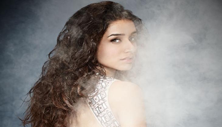 Shraddha Kapoor wants to direct her father Shakti Kapoor