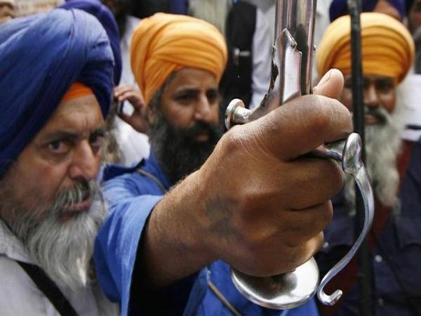 Extremist attacks, forces minority Sikhs to flee Peshawar