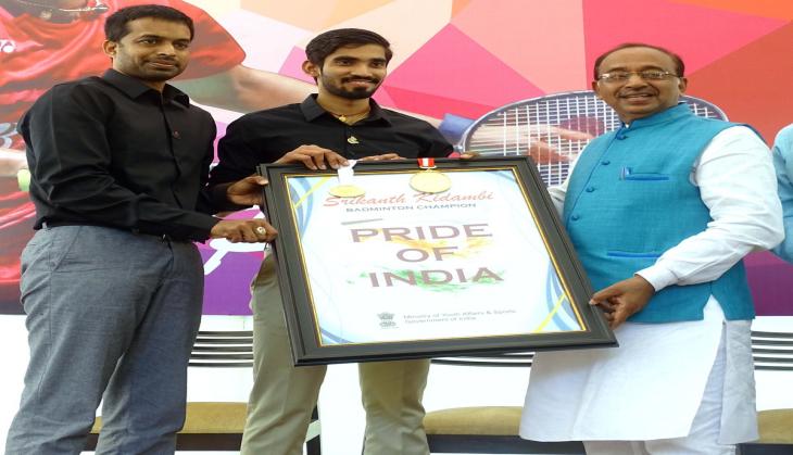 Vijay Goel felicitates Kidambi Srikanth, Pullela Gopichand