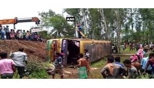 Two people killed, 20 injured after bus overturns on West Bengal state highway