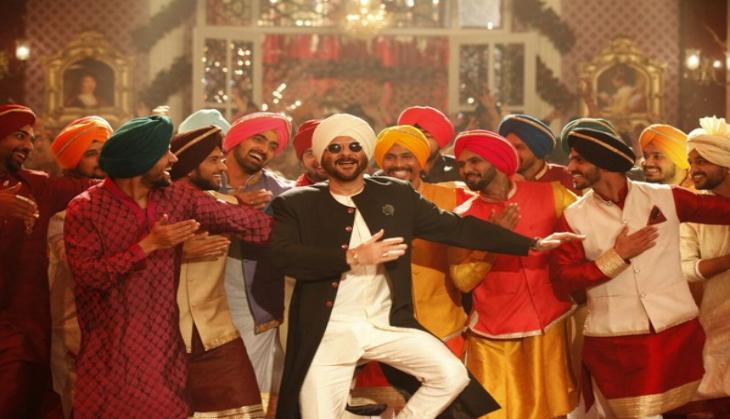 'Goggle Pake' is the new upcoming track from 'Mubarakan'