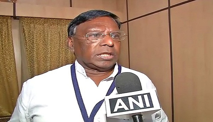 Puducherry CM continues protest against LG Kiran Bedi