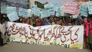 Minority Hindus of Pakistan Punjab's Haroonabad area told to vacate houses