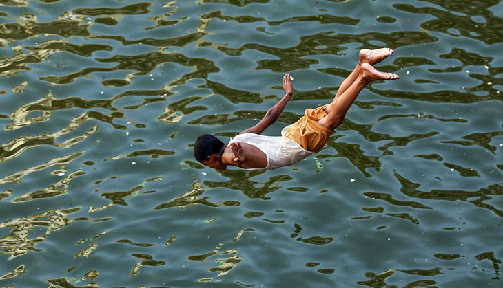 New Delhi is running out of water