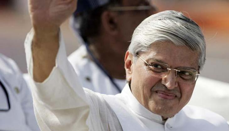 Gopalkrishna Gandhi says fight with Naidu based on constitutional principles