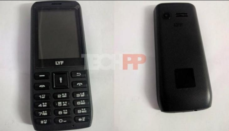 Reliance Jio Feature Phone.jpg