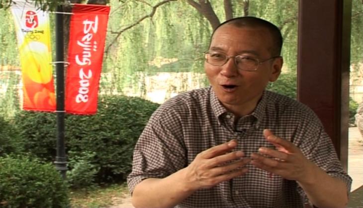 Hong Kong holds vigil for Chinese dissent Liu Xiaobo