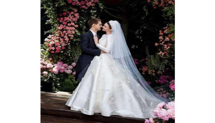Miranda Kerr wedding dress Dior