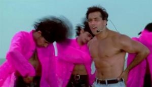 Kamaal Khan may launch new version of 'Oh oh jaane jaana'