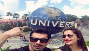 Lovebirds Bipasha Basu and Karan Singh grover are having the time of their lives at Universal Studios