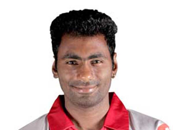 Delhi pacer Parvinder Awana beaten up in Greater Noida