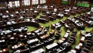  Centre, opposition lock horns over Bofors, mob lynching, parliament adjourned till 2 p.m.