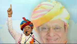 Parked in no man's land Vaghela keeps Congress and BJP on tenterhooks in Gujarat