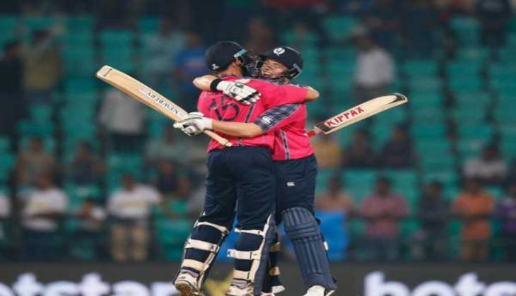 Wrist injury forces Scotland batsman Matt Machan to retire at 26
