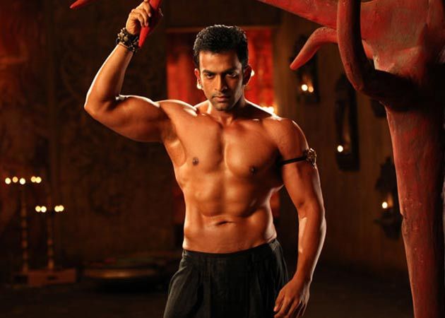 Prithviraj Sukumaran wins Kerala Youth Icon award