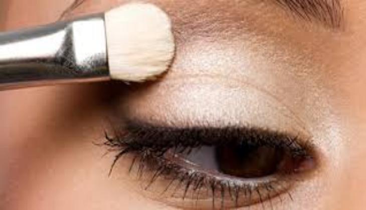nude makeup