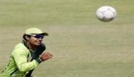 Ball is in Umar Akmal's court, says Pak head coach