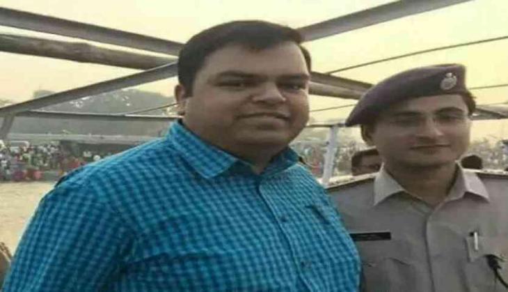 'I am fed up with life', wrote Buxar DM in suicide note
