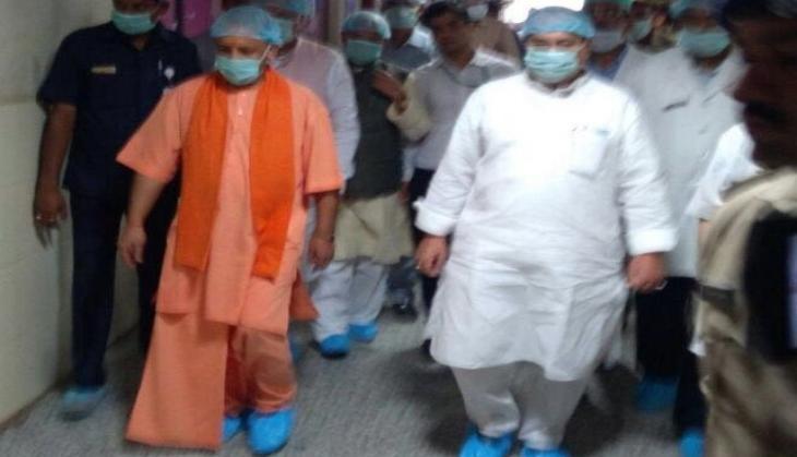UP CM Yogi & JP Nadda Gorakhpur.jpg