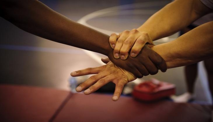 Shocking! 3 men brutally assaulted employee for using company's money during lockdown