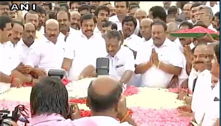 aiadmk merge