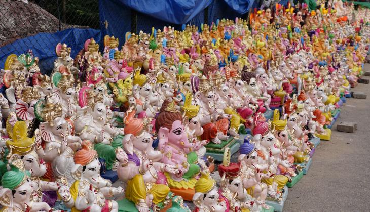 Ganesha idols of clay: Out goes Plaster of Paris
