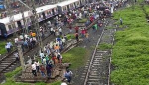 Mumbai: Local train derails, no deaths or injuries reported