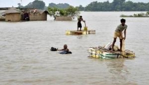 Bihar: Floods continue to wreak havoc in people's lives