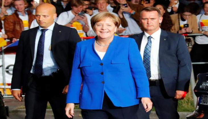 German Chancellor Merkel vows to block Turkey from joining European Union