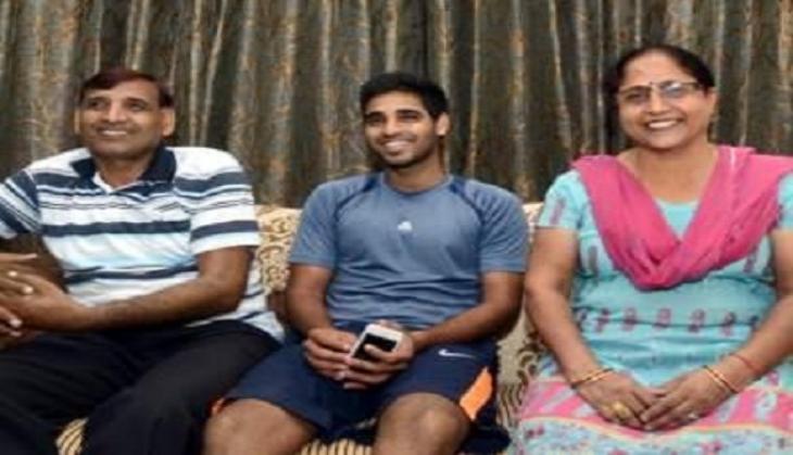 Bhuvneshwar Kumar finally reveals his 'better half' with this photograph