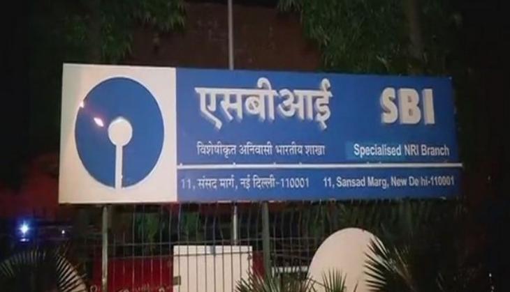 Delhi: Fire breaks out at Parliament Street's SBI building