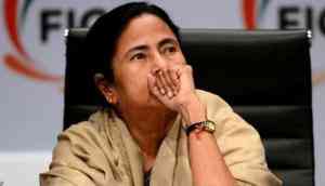 Mamata meets with Gorkhaland agitators, agrees to push for tripartite talks